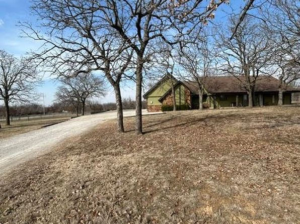28857 Pea Ridge Dr, Sand Springs, OK 74063