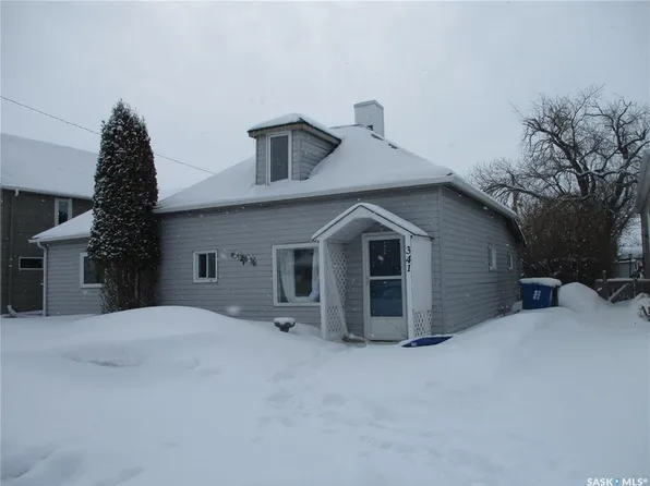 341 4th AVENUE W, Melville, SK S0A 2P0