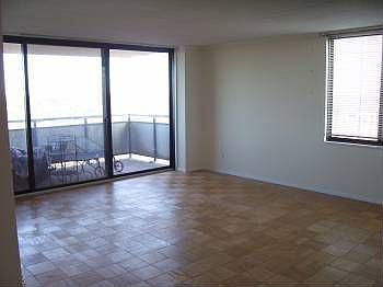 5th image of 5225 Pooks Hill Rd APT 1229N