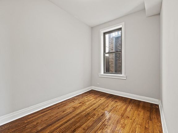 5th image of 2242 N Western Ave #3R