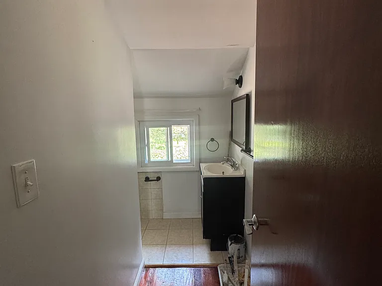 Walnut Ln — Photo 28