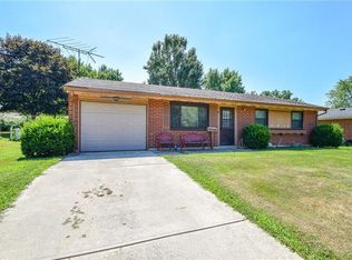 1291 Skylark Dr, Troy, OH 45373