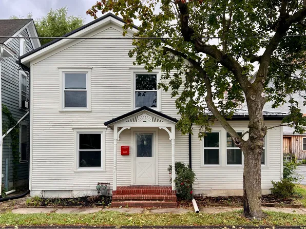 237 Cherry St, Milton, PA 17847