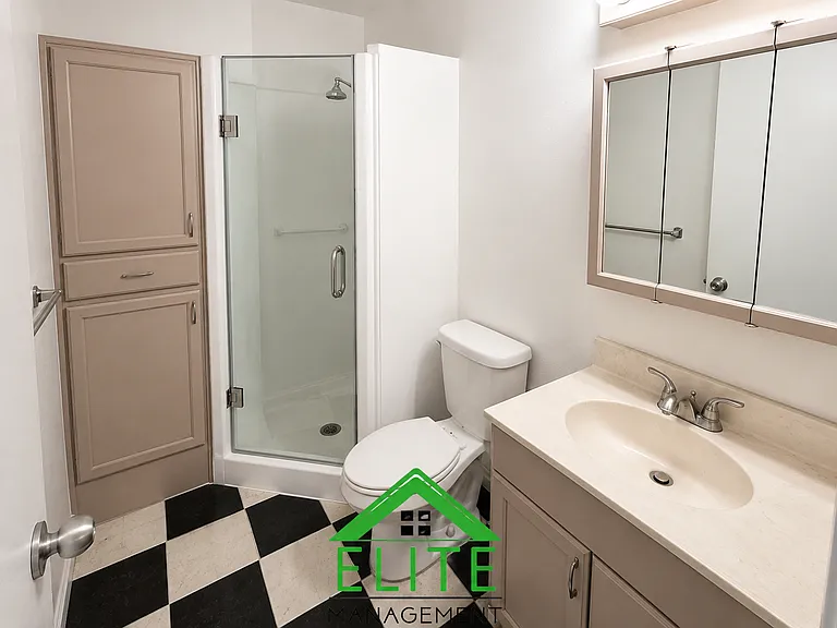 2901 Davenport Way — Photo 6