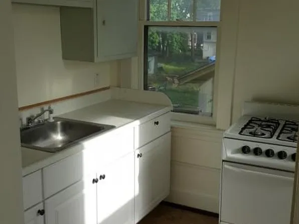 611 Messenger St #4, Johnstown, PA 15902