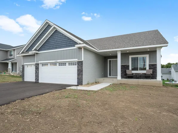 1114 Bridgewater Pkwy, Dundas, MN 55019