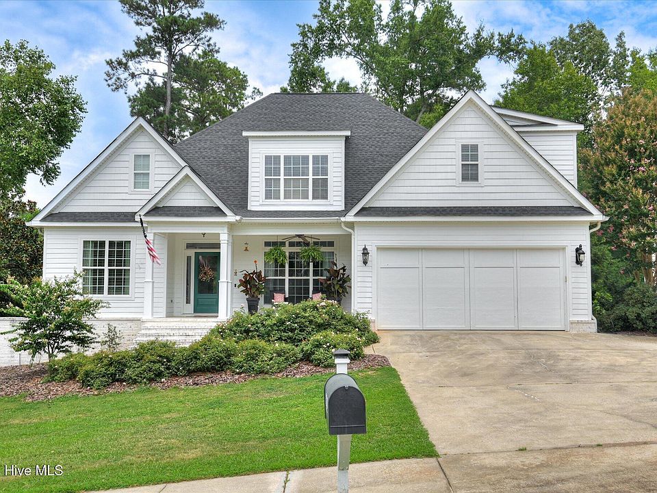 1st image of 320 Burnhill Avenue