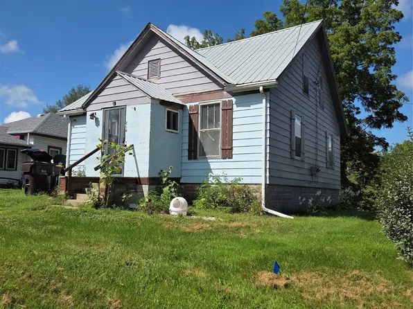 214 N Fillmore St, Osceola, IA 50213