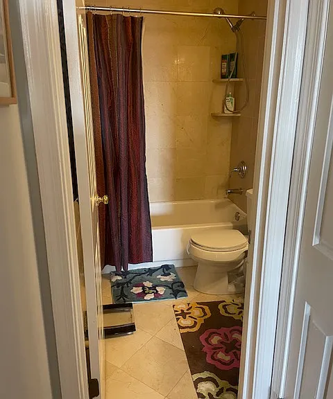 676 4th St NE #301 — Photo 8