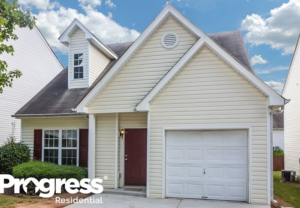 1st image of 375 Village Knoll Dr