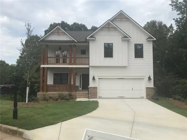 21 Plantation Ridge Dr, Cartersville, GA 30120