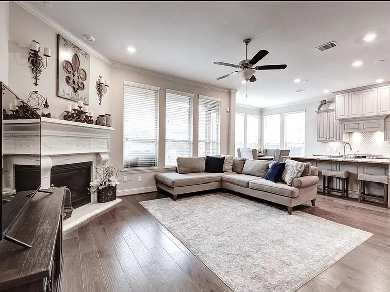 155 Skybranch Dr — Photo 4
