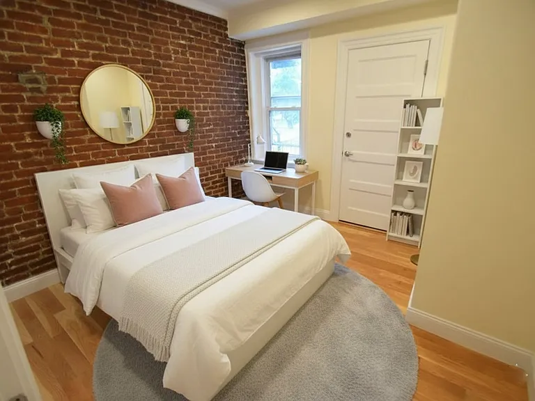 1616 Beacon St #5 — Photo 6