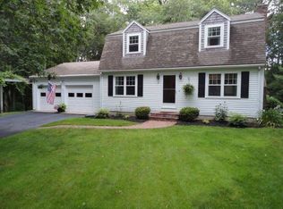5 Golf Links Cir, Sandwich, MA 02563