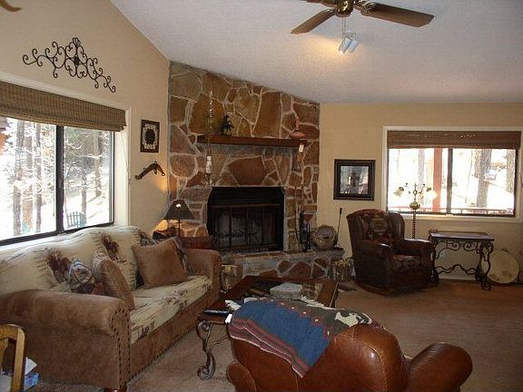 4th image of 104 Mountain Oaks Ct
