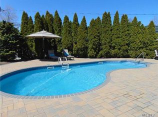 142 Floral Ave, Bethpage, NY 11714