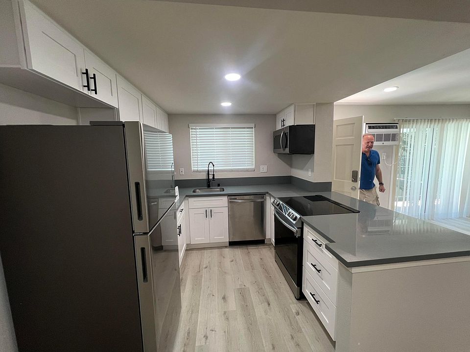 1st image of 4482 Collwood Blvd #22