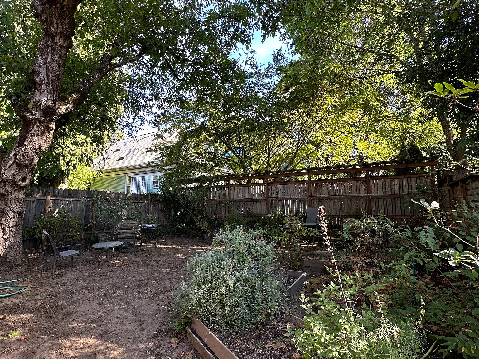 2 bed, 1000 sqft, $2,150 — Photo 2