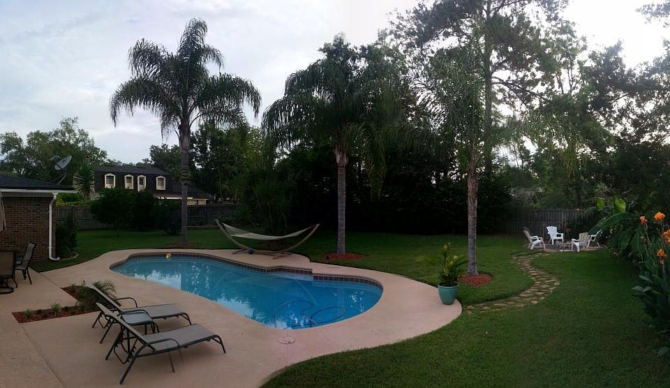 1st image of 9027 Southwark Dr