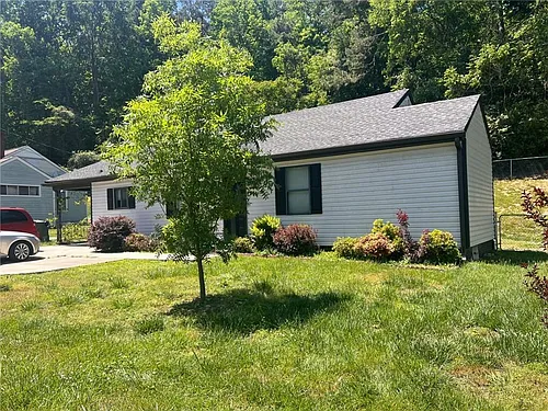 119 Hogan Rd Photo 1