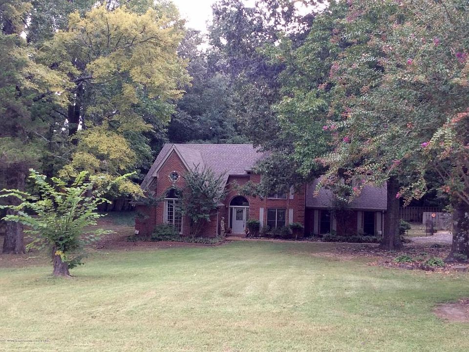 1st image of 6875 Fox Chase Dr