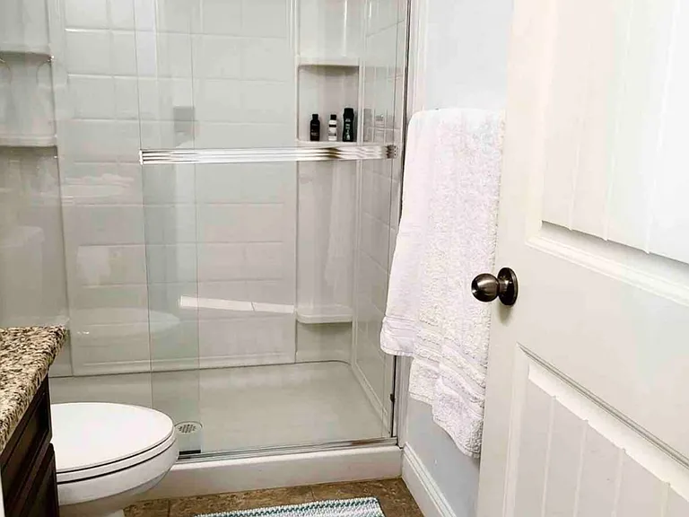 1967 Redington Ave #1S — Photo 6