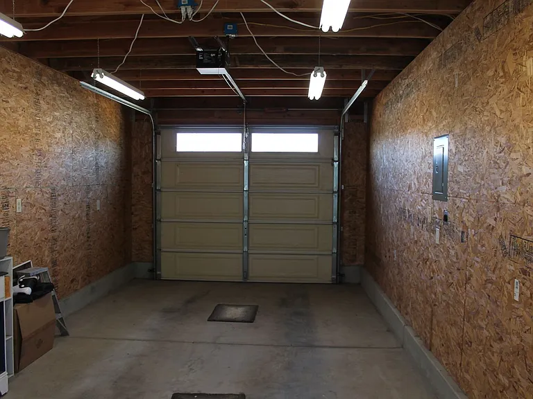 960 Balboa St — Photo 18