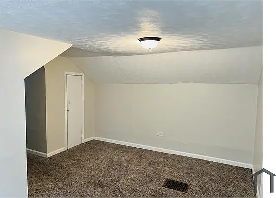653 Curry Ct — Photo 13