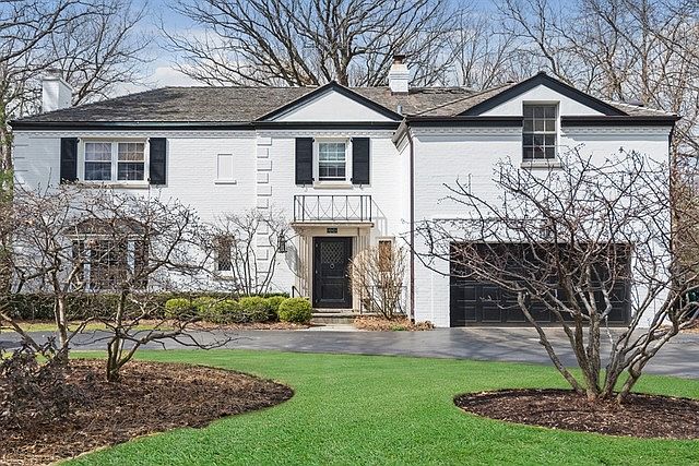 1st image of 385 Oakland Dr