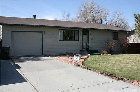 1st image of 612 Brookwood Dr