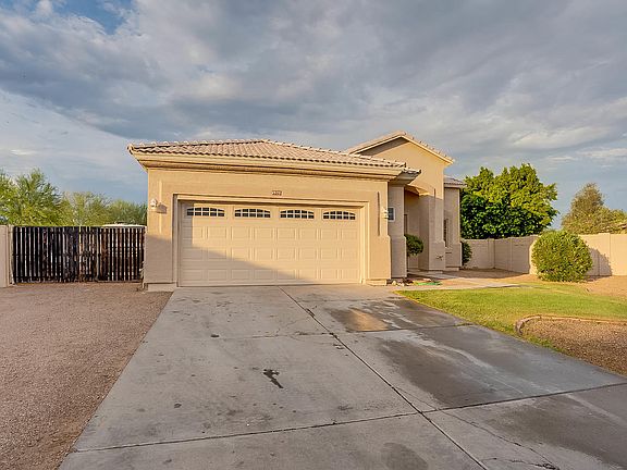 2nd image of 1573 N Rockwell Ct