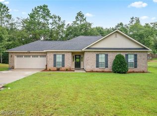 8220 Woodland Hills Dr N, Semmes, AL 36575