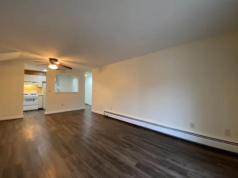 Park View Hills Condominiums — Photo 16