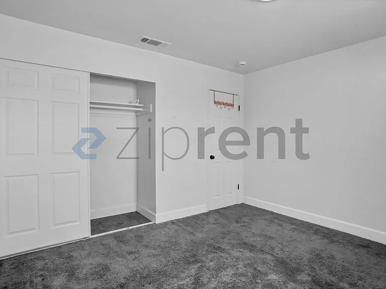 11103 S 11th Ave — Photo 23