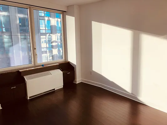 Rented by Keller Williams NYC | media 27