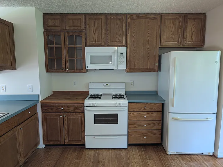 7430 Bayside Rd — Photo 12