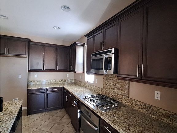 2nd image of 788 Huron Dr
