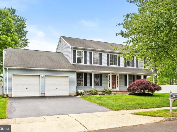 27 Andover Way, Hamilton, NJ 08610