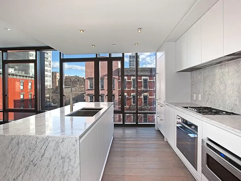 429 Kent Ave #601 — Photo 1