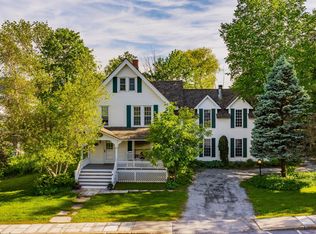 238 Seminary Ave, Manchester, VT 05254