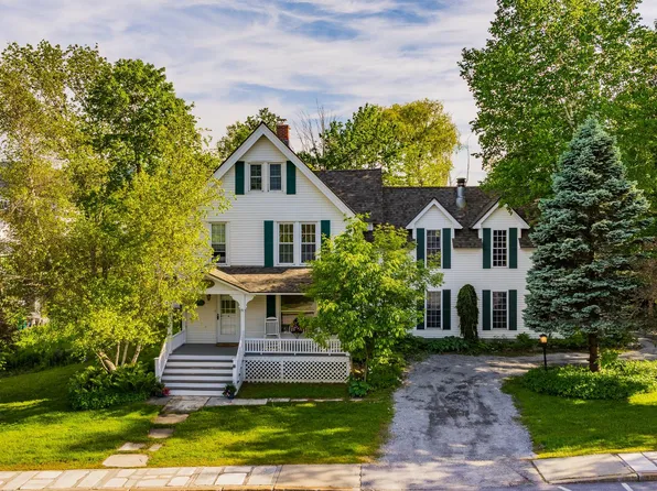 238 Seminary Avenue, Manchester, VT 05254