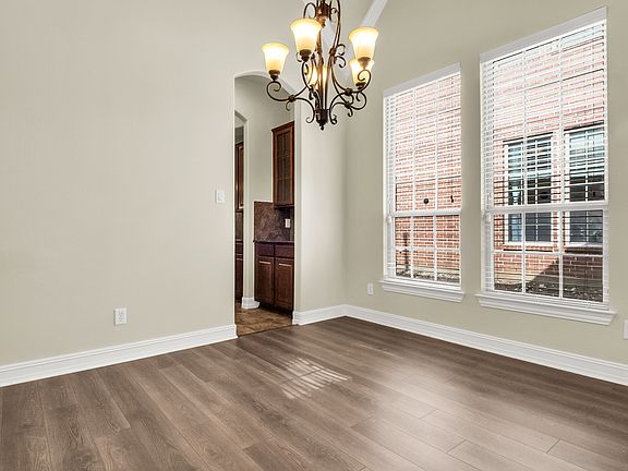 4th image of 3027 Appalachian Ln