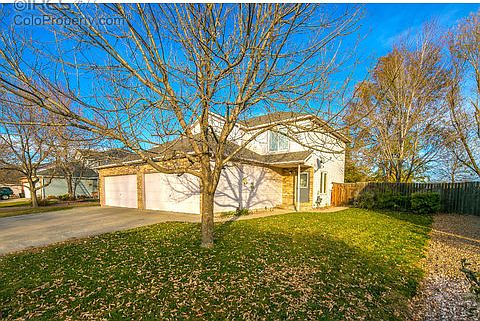 3rd image of 431 Stevens Cir