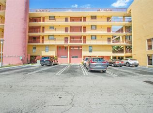 8775 Park Blvd APT 110, Miami, FL 33172