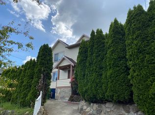 4321 4th Ave NE, Seattle, WA 98105