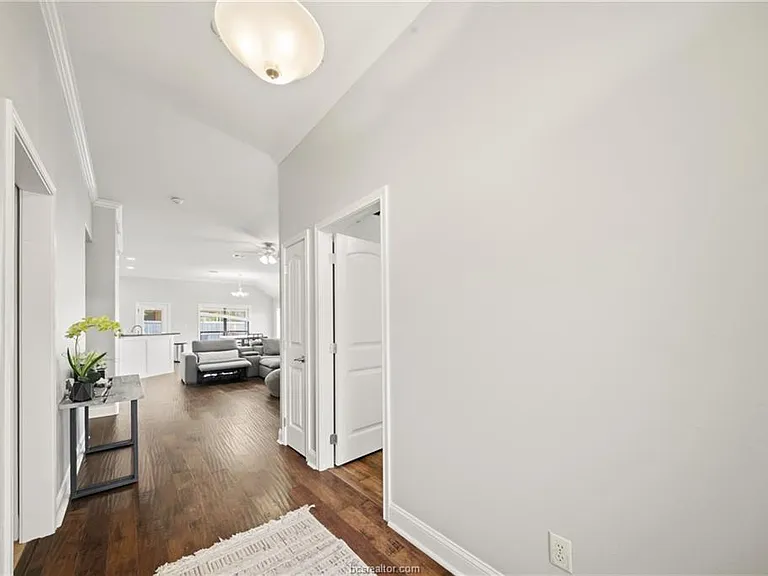 809 Emerald Dove Ave — Photo 5