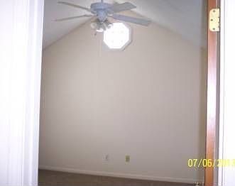 5th image of 1203 NW 6th Ter APT D