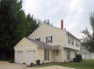 10053 Independence Dr, North Royalton, OH