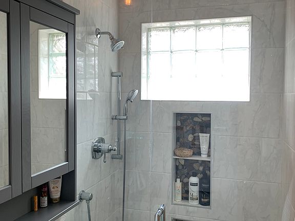 2nd image of 1819 Eastlawn Ave #0