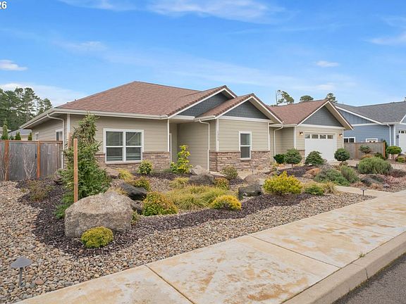 4th image of 4080 Caddington Ln